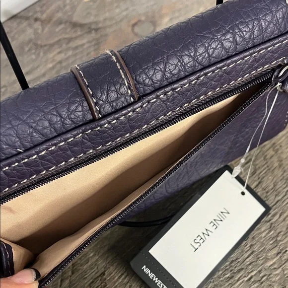 NWT - NINE WEST CHECKBOOK WALLET Colorado SLG - Plum - Picture 4 of 9